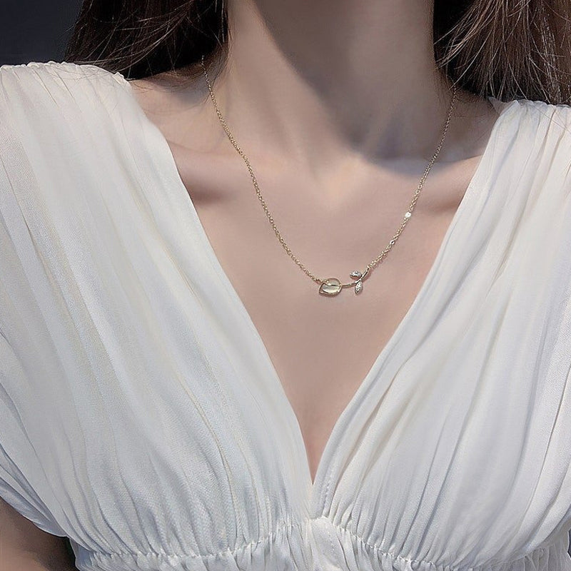Tulip Opal Necklace